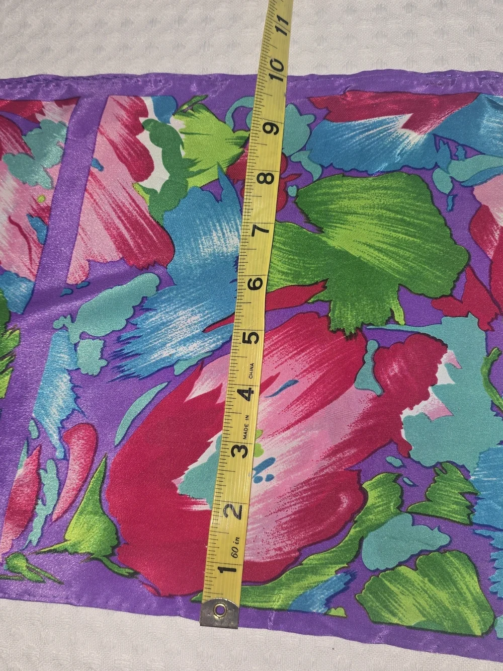 VINTAGE LIZ CLAIBORNE RECTANGLE SILK SCARF WATERCOLOR TULIPS RED PURPLE GREEN